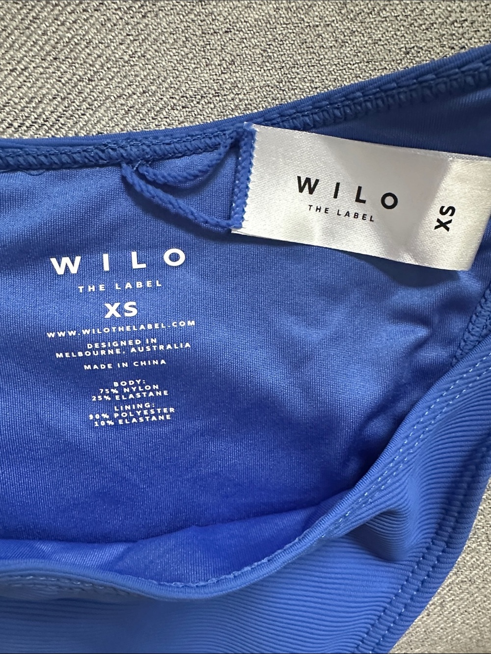Wilo Cobalt Blue String Bikini Set - NWT- size XS - Picture 4 of 6